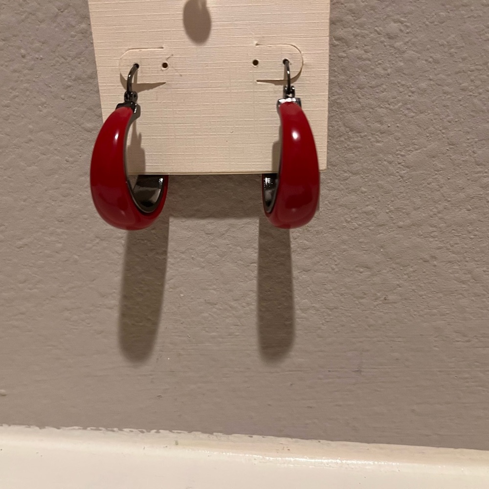 Ear rings